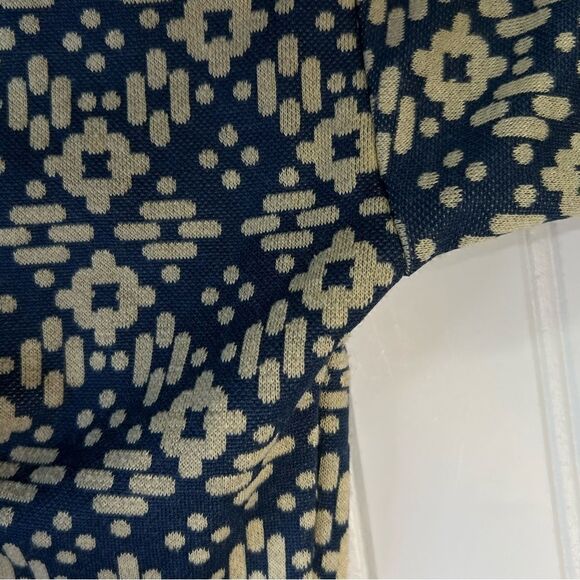 LulaRoe Elizabeth Tunic xxl - Picture 6 of 11